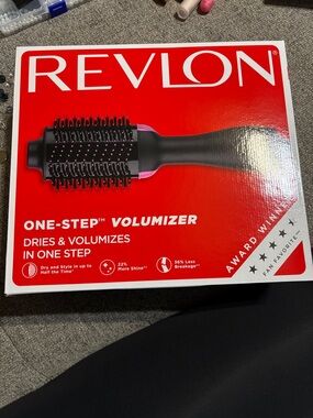 Revlon One-Step Volumizer Hair Dryer Brush - Black with Pink Highlights